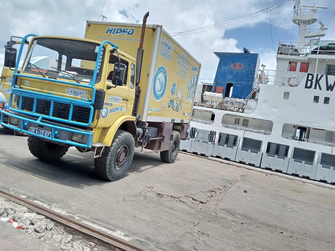 Opérations d'enlèvement sur le terminal portuaire de Dakar